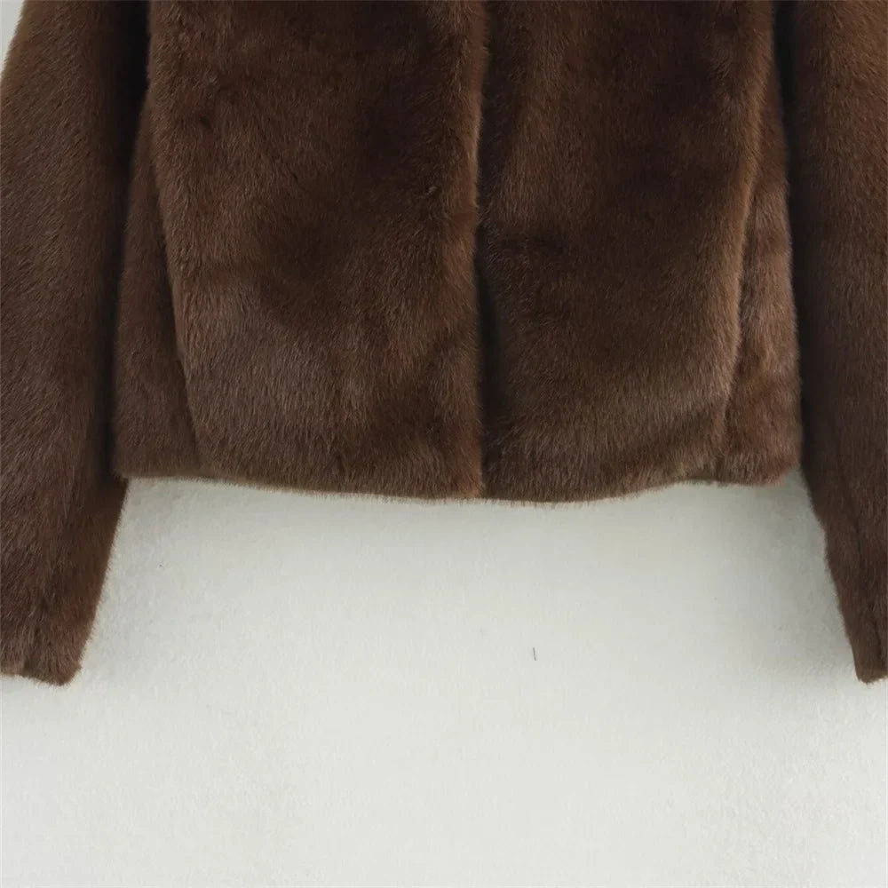 Brown Short Teddy Coat – Cozy Outerwear for Everyday Wear
